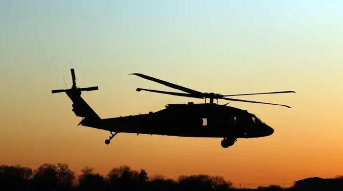 পশ্চিম তীরে অ্যাপাচি হেলিকপ্টারের গুলিতে আতঙ্কে ফিলিস্তিন