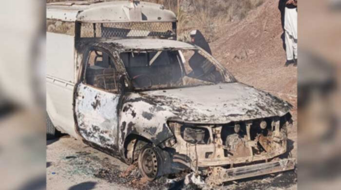 খাইবার পাখতুনখোয়ায় সন্ত্রাসী হামলায় ৫ পুলিশ নিহত