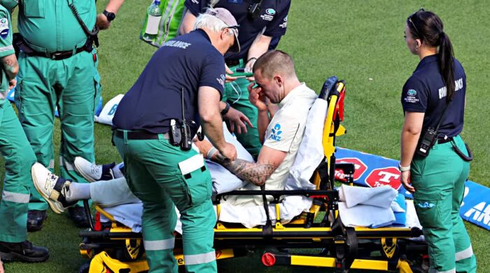 কিউই পেসার টিকনারের ঝড়ে ক্যারিবীয় ব্যাটিং ভেঙে পড়ল