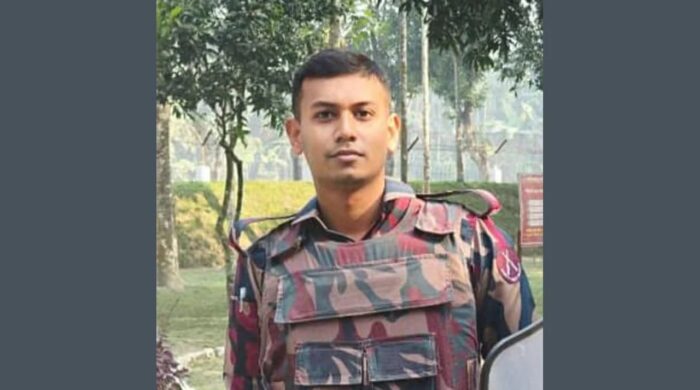 নিজ রাইফেলের গুলিতে কুড়িগ্রামে বিজিবি সদস্যের মৃত্যু