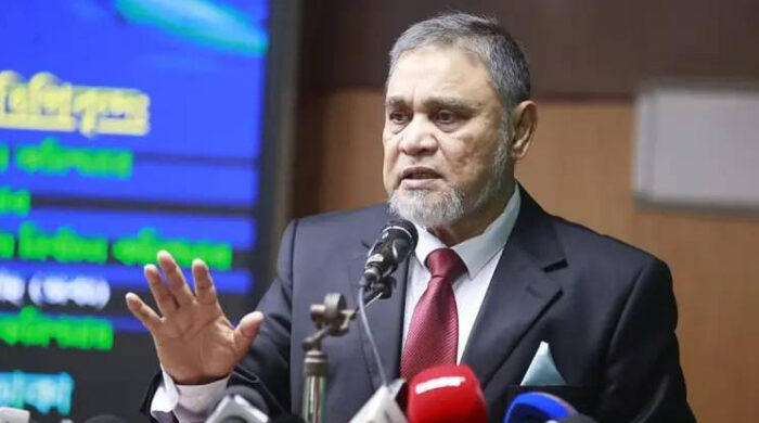 নির্বাচনের পরিবেশ সন্তোষজনক, অবাধ ভোটের আশ্বাস সিইসির