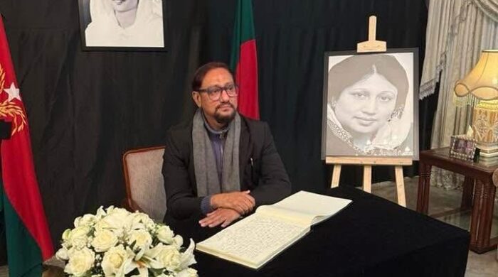 দল-মতের ঊর্ধ্বে উঠে ১৮ কোটি মানুষের নেত্রী খালেদা জিয়া