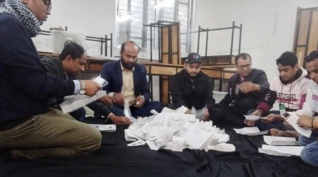 জকসু নির্বাচনে গণনা শুরুর মিনিটেই বন্ধ, কেন থামল ফল