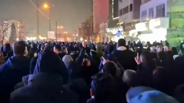 ইরানে মসজিদে আগুন