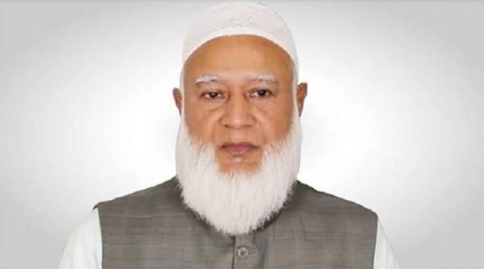 ঢাকা-১৫ মিরপুরে জামায়াত আমিরের জনসভা অনুষ্ঠিত হবে দুপুরে, নেতাকর্মী ও সমর্থকেরা উৎসবমুখর পরিবেশে নির্বাচনী প্রচার চালাচ্ছেন।