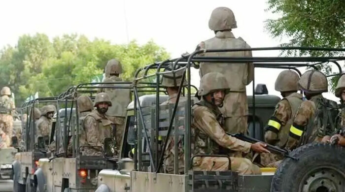 পাকিস্তানে সন্ত্রাসবিরোধী অভিযানে নিহত আট