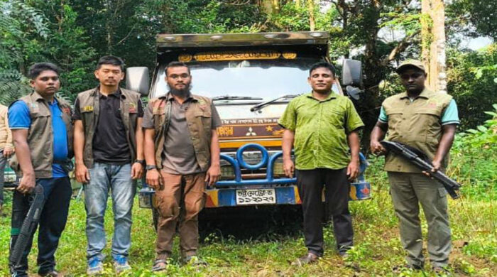 উখিয়া পাহাড় কাটা অভিযান