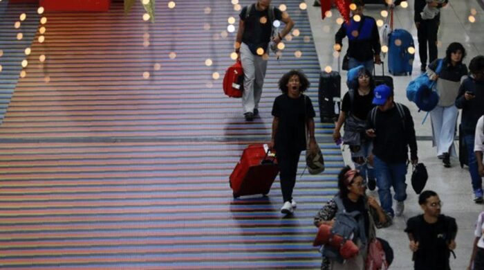 ভেনেজুয়েলা ছাড়তে মার্কিন সতর্কতা