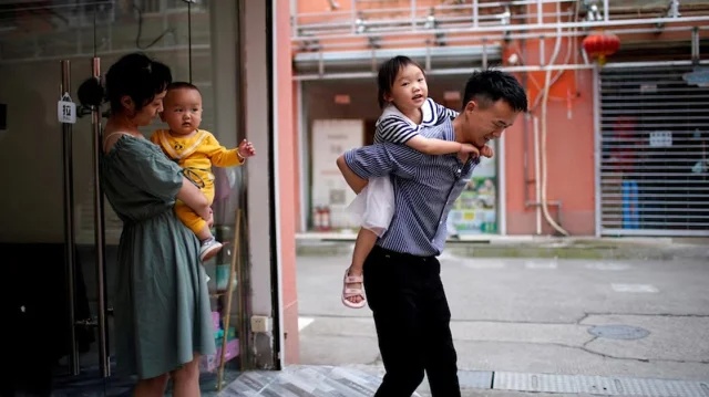 চীনে জন্মহার ইতিহাসের পতন