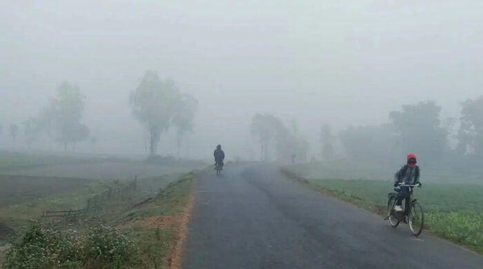 দিনাজপুরে শৈত্যপ্রবাহের তীব্রতা, জনজীবনে বাড়ছে দুর্ভোগ