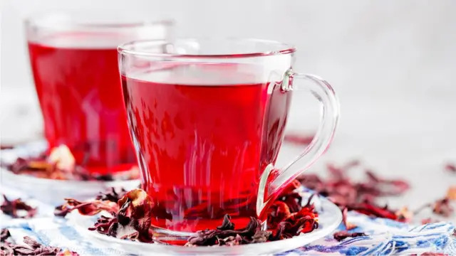 মানসিক চাপ কমাতে প্রাকৃতিক সমাধান রোজেলা চা