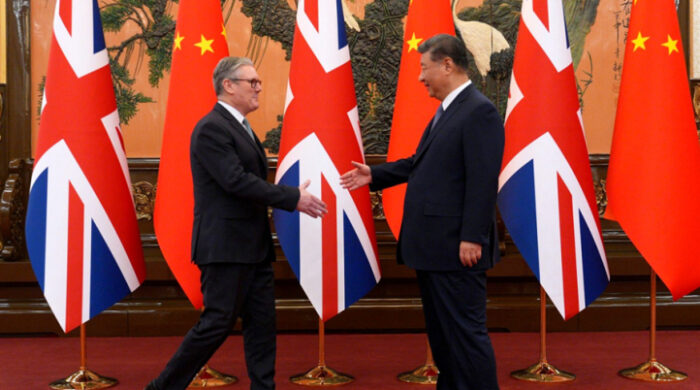 চীন-যুক্তরাজ্য সম্পর্কে নতুন অধ্যায়, বৈশ্বিক কূটনীতিতে আলোড়ন