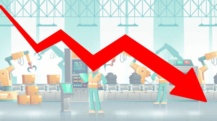 উচ্চ সুদের চাপে স্থবির বিনিয়োগ, অর্থনীতি পড়ছে দ্বিমুখী সংকটে