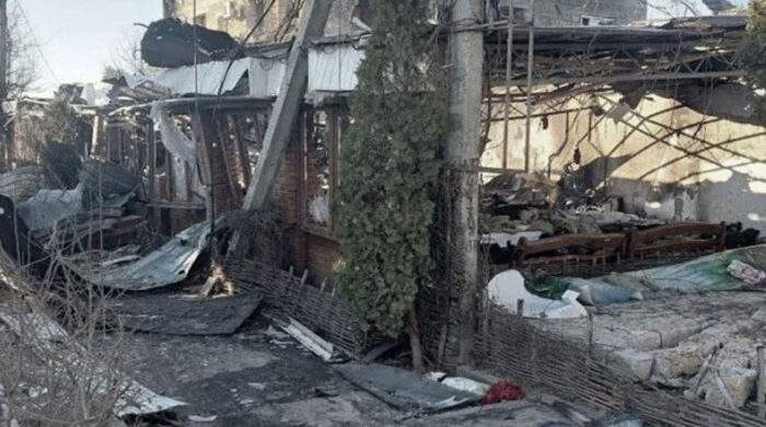 খেরসনে ড্রোন হামলায় নিহত ২৪, নববর্ষের আনন্দে নেমে এলো শোক