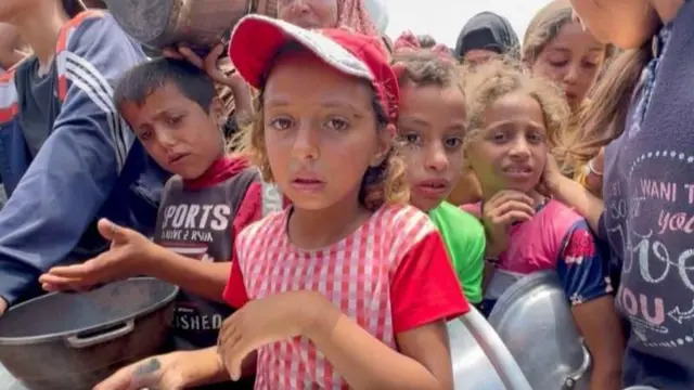 ক্ষুধার্ত গাজা: যুদ্ধবিরতির মাঝেও মানবিক বিপর্যয়