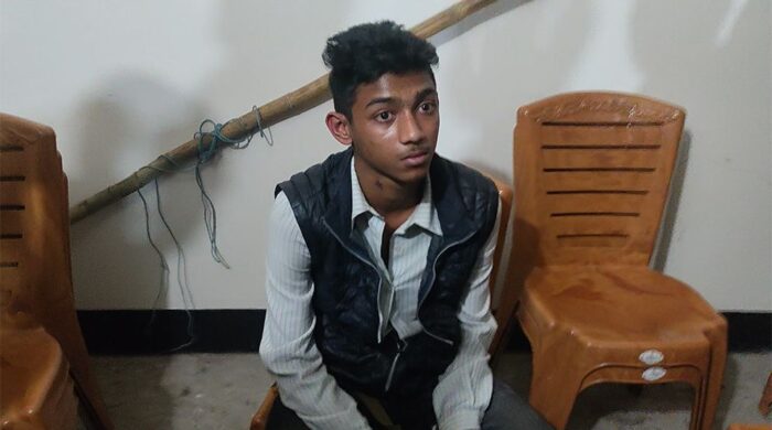 হবিগঞ্জ দেশীয় অস্ত্র আটক