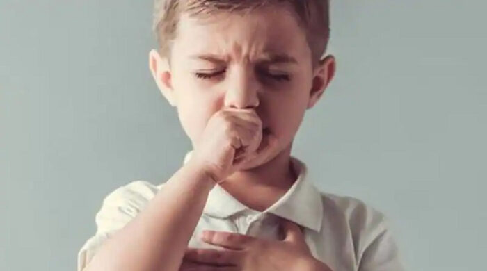 শিশুর বুকে ব্যথা: কখন ডাকবেন ডাক্তার?