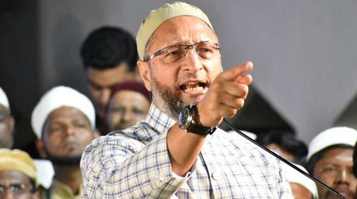 ওয়াইসি: হিজাব পরা নারীও হতে পারে প্রধানমন্ত্রী