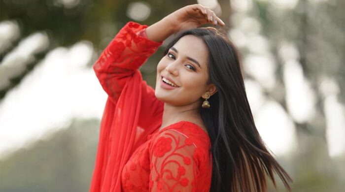 পরিণত শিল্পী হওয়ার তৃষ্ণা নিয়ে কাজ করছেন মাহি