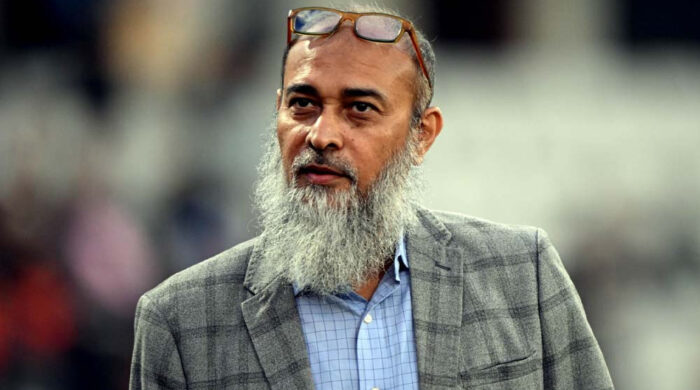 নাজমুলের পদত্যাগ না হলে খেলা বন্ধে অনড় ক্রিকেটাররা