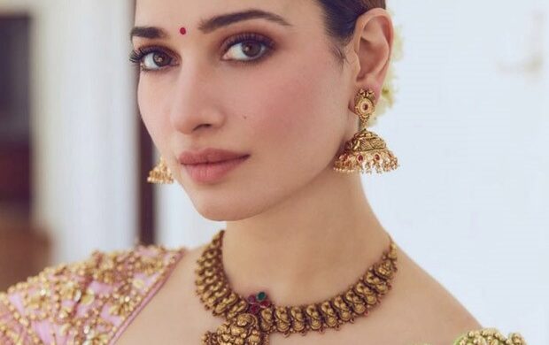 আজ কি রাত’-এর ১০০ কোটিতে উচ্ছ্বসিত তামান্না