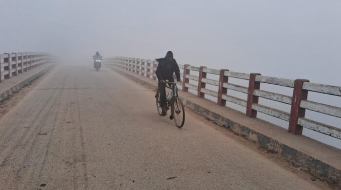 তেঁতুলিয়ায় তাপমাত্রা ৮ ডিগ্রি শীত