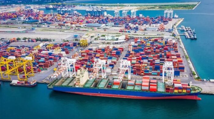 এক সপ্তাহ ধরে অচল চট্টগ্রাম বন্দর