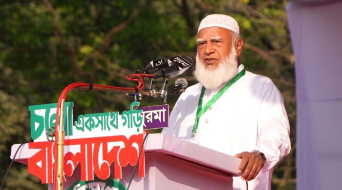 পূর্ণাঙ্গ ফলাফল প্রকাশ না হওয়া পর্যন্ত ভোটকেন্দ্র ত্যাগ করবেন না: জামায়াত আমির