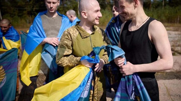 আবার বন্দি বিনিময়ে ফিরল আলোচনার আভাস, তবু থামেনি যুদ্ধ