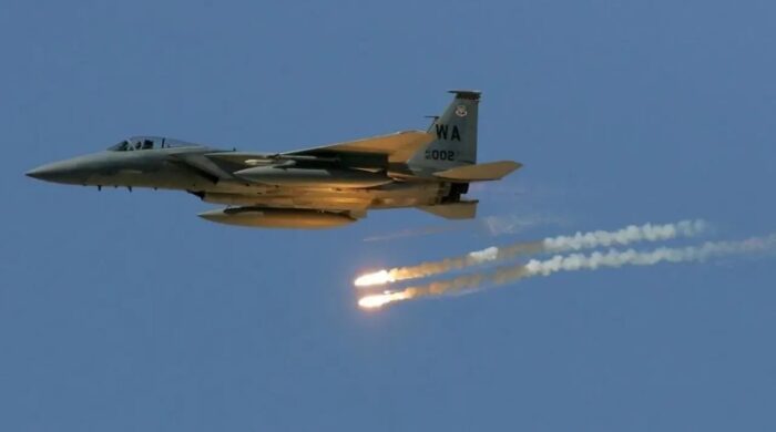 সিরিয়ায় আইএসের ৩০টির বেশি ঘাঁটিতে যুক্তরাষ্ট্রের হামলা