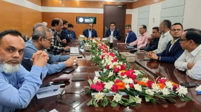 টেলিটক উন্নয়নে মন্ত্রীর নির্দেশ