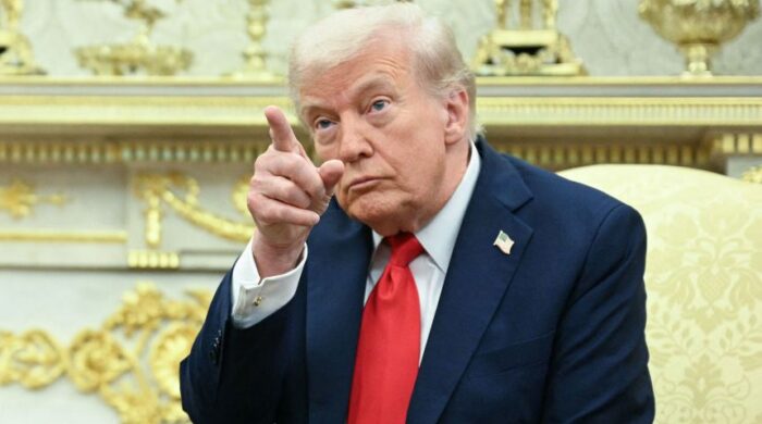 এপস্টিন ‘মন্দ লোক’: পুলিশকে ট্রাম্পের ফোন দাবি