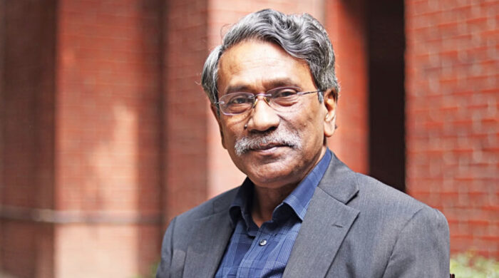 বাংলাদেশের মানুষ আর পুরনো ব্যবস্থায় ফিরতে চায় না: আলী রীয়াজ