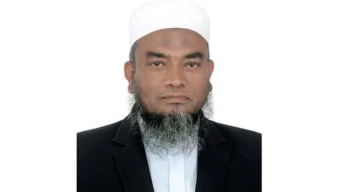 মসজিদের খতিব থেকে সরাসরি সংসদ সদস্য হলেন মুফতি আবুল হাসান