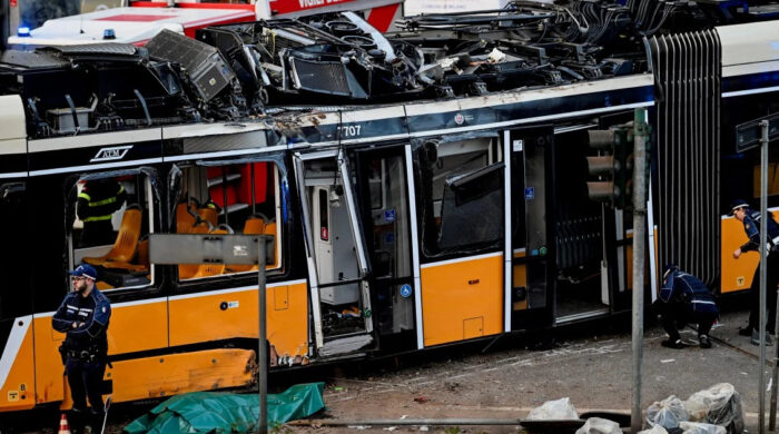 মিলানে ট্রাম দুর্ঘটনায় নিহত ২, আহত ৩৮