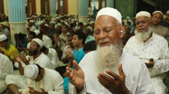 শবেবরাত : কেন কিছু মানুষ ক্ষমা থেকে বঞ্চিত হয়