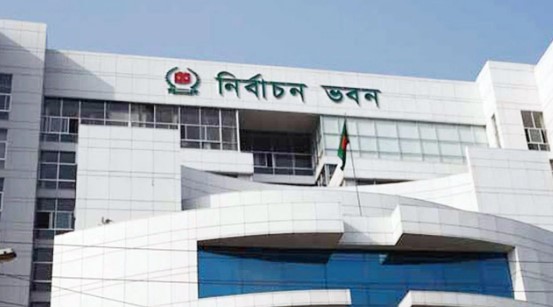 ত্রয়োদশ জাতীয় সংসদ নির্বাচন ও গণভোটের ভোটগ্রহণ চলাকালে বিকেলে প্রধান নির্বাচন কমিশনার (সিইসি) এ এম এম নাসির উদ্দিনের সঙ্গে বৈঠকে বসেছে ১১ দলীয় জোটের একটি প্রতিনিধি দল।