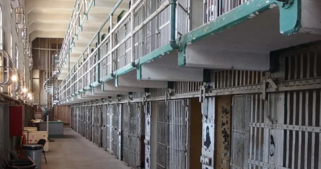 মেক্সিকো কারাগার ভেঙে পলায়ন ২৩ বন্দির