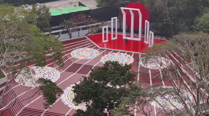 একুশে ফেব্রুয়ারি শহীদ মিনার প্রস্তুতি