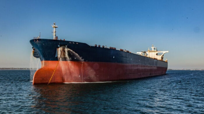 বাংলাদেশ তেলবাহী ট্যাংকার নিরাপদ