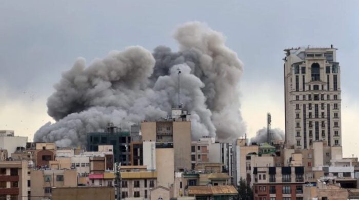 ইরানে ২ হাজার লক্ষ্যবস্তুতে যুক্তরাষ্ট্রের হামলা