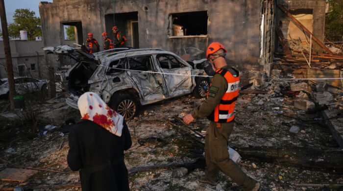 ইরানি ক্ষেপণাস্ত্র ইসরাইল আহত