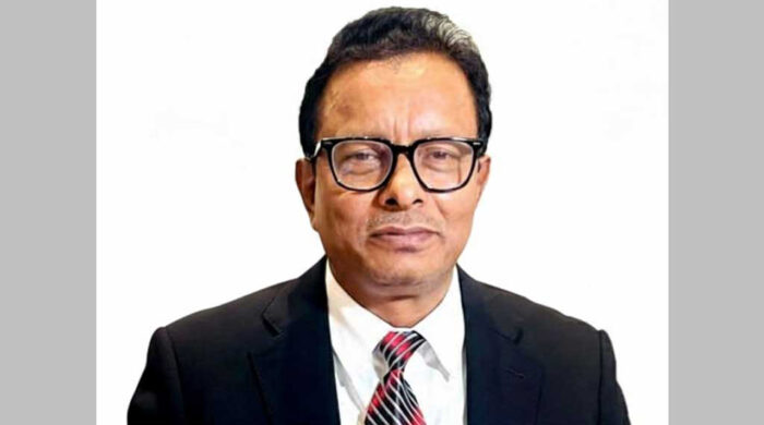 ঢাকা ওয়াসার সাবেক এমডি সালাম ও তার স্ত্রীকে দেশত্যাগে নিষেধাজ্ঞা, স্বার্থ সংশ্লিষ্টদের তথ্য সরবরাহের নির্দেশ আদালতের আদেশে।