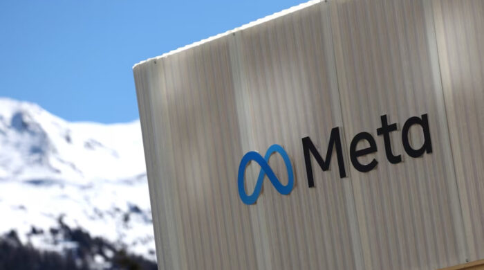 মেটার এআই পরিকল্পনা: ২০ শতাংশ কর্মী চাকরি হারাতে পারেন