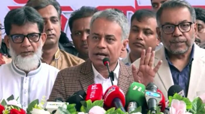 ঈদ যাত্রায় গণপরিবহন সংকট হবে না: সেতুমন্ত্রী