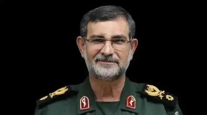 ইরানের নৌবাহিনীপ্রধান আলি রেজা তাংসিরি মারা গেছেন