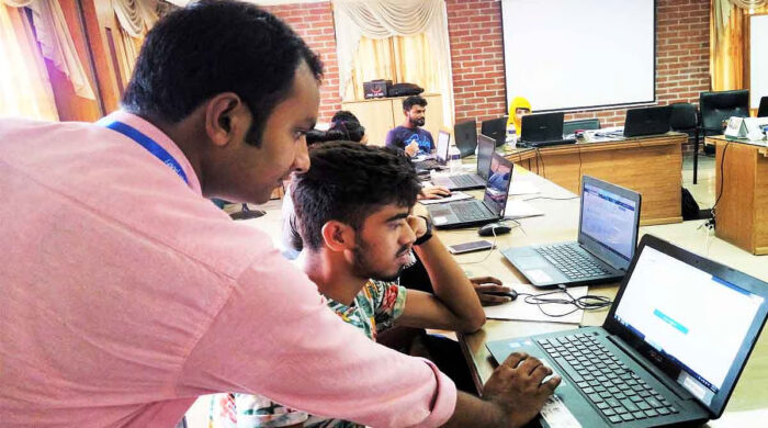 ফ্রিল্যান্সিং প্রশিক্ষণে সিটের জন্য প্রতিযোগিতা তীব্র