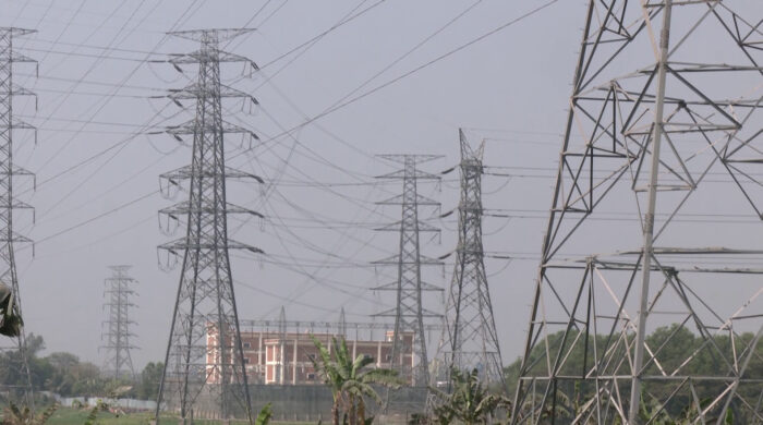 ঋণের পাহাড়ে বিদ্যুৎ খাত