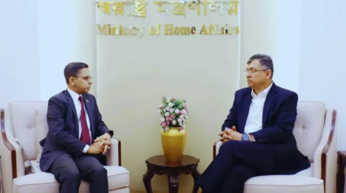 স্বরাষ্ট্রমন্ত্রীর সঙ্গে ভারতীয় হাইকমিশনারের প্রথম বৈঠক