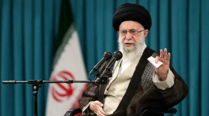 খামেনির মৃত্যুতে ইরানে ৭ দিন ছুটি